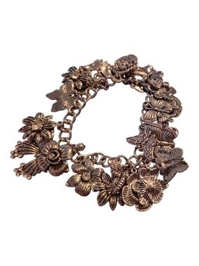 Paparazzi butterfly and Flower Charm Bracelet